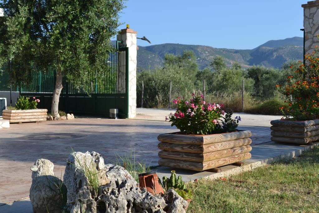 Agriturismo Antichi Ulivi Vila Mattinata Exterior foto